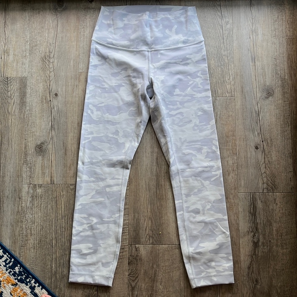 Lululemon Wunder Under High-Rise Crop 23" *Full-On Luxtreme